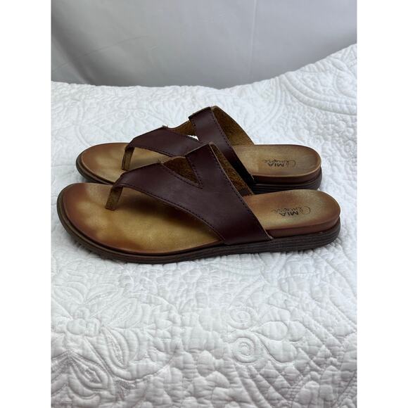 Mia Women's Tan T-Post Slip On Flat Summer Vacation Cruise Sandals - Size 8.5 - Picture 8 of 9